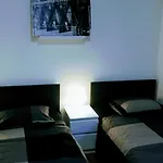 Pula-center And Apartman *