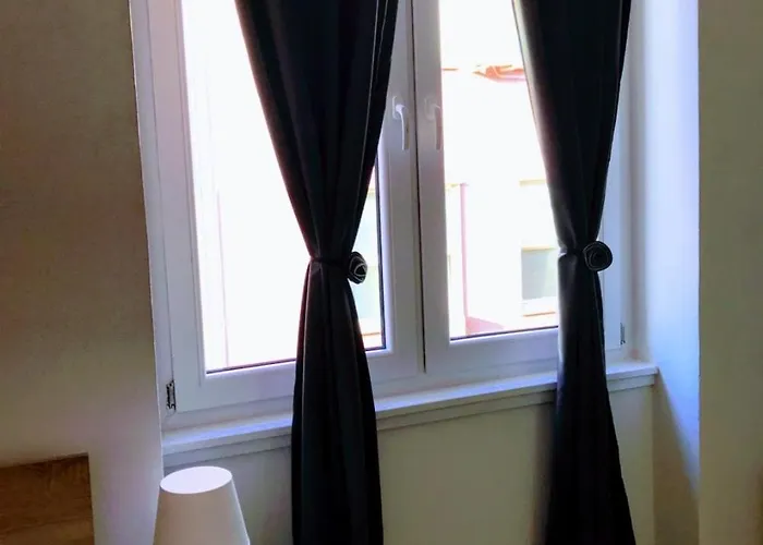 Pula-center And 아파트