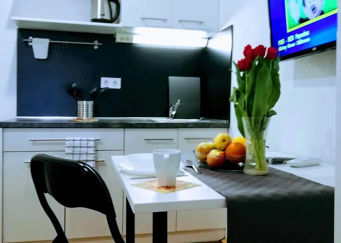 아파트 Pula-center And *