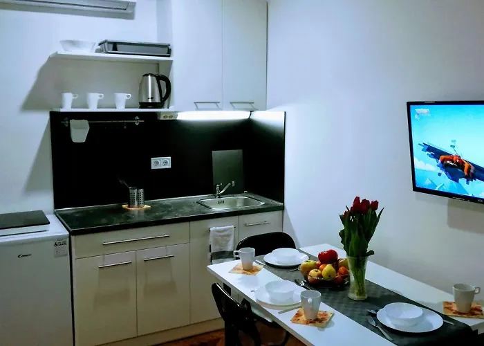 Pula-center And 아파트 풀라