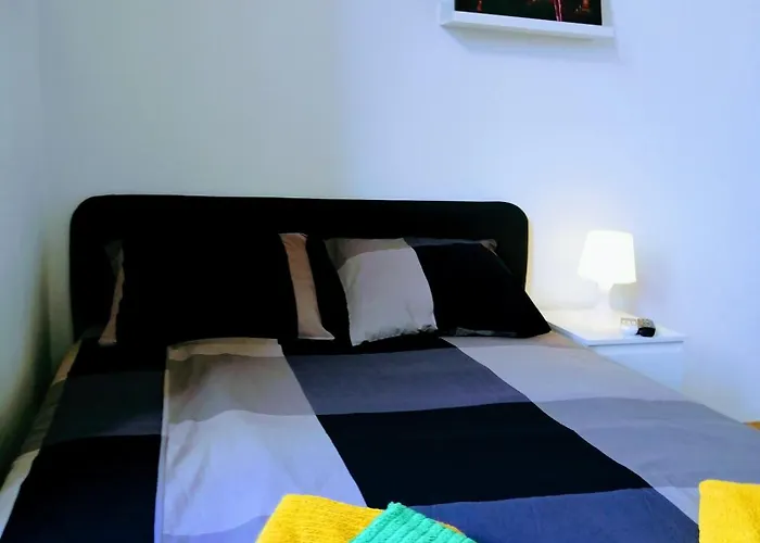 아파트 Pula-center And 풀라